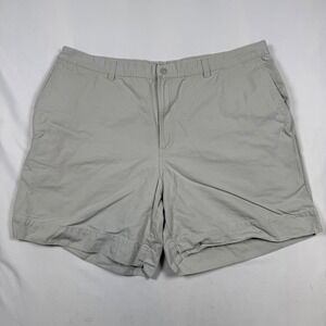 Columbia Sportswear Company Mens Size 44 Khaki Utility Cargo Shorts